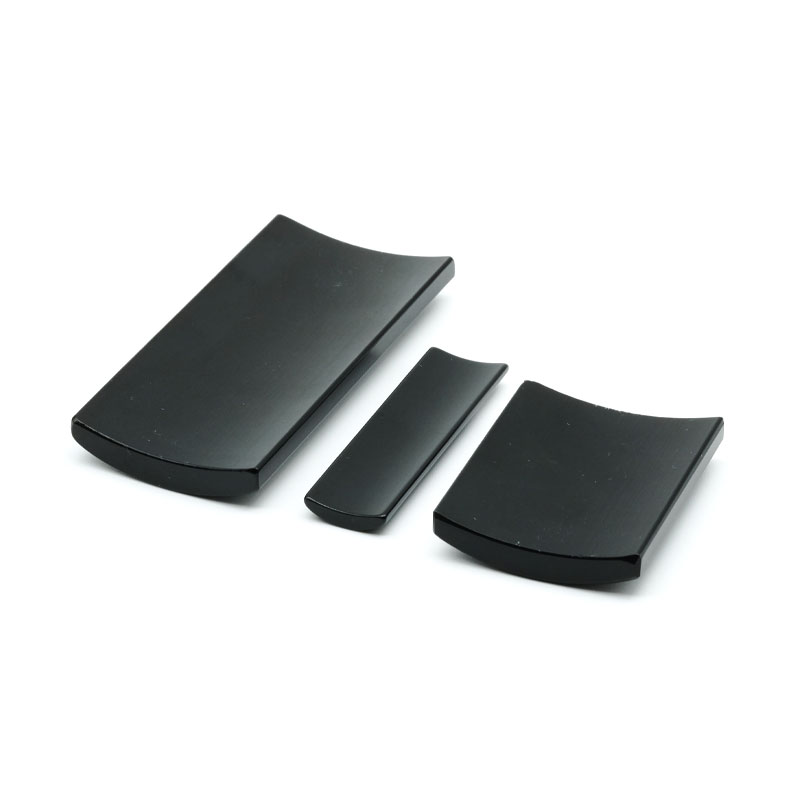 Magnet Kekal Arka/ Jubin/ Segmen